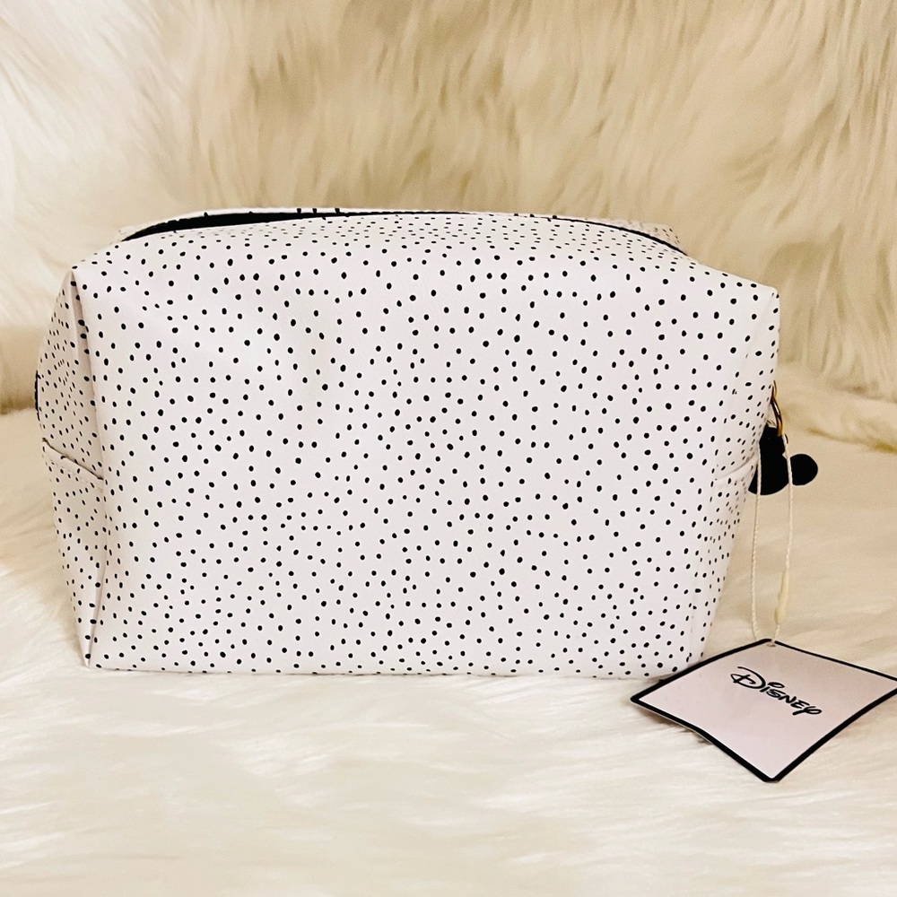 Mickey and Minnie Makeup Bag - Picture 3 of 4